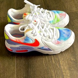 Nike Air Max Excee “White/Multi” Women’s Shoe.  Size 6.5.  Like new.  Worn 2x